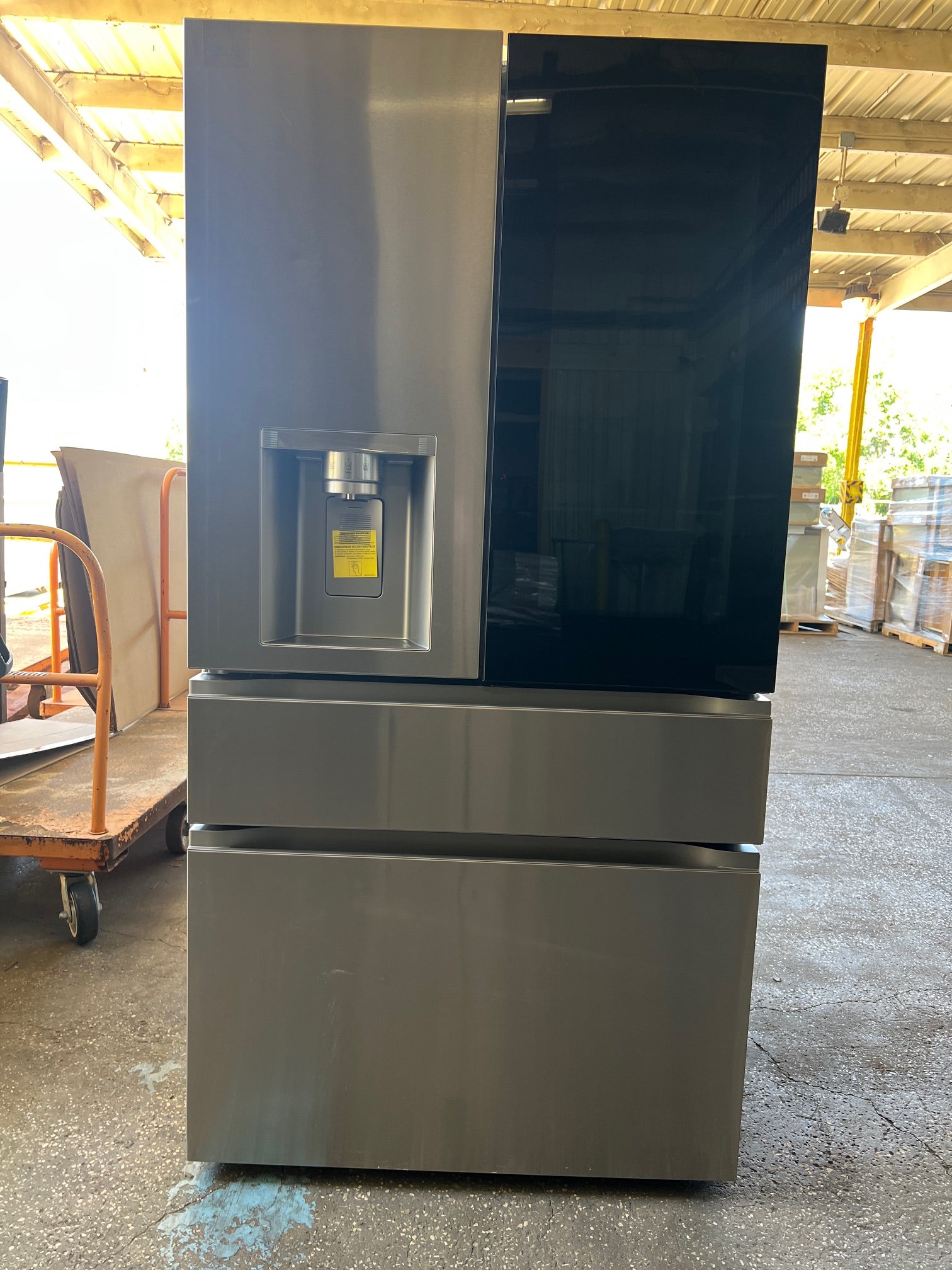 LG 29 cu. ft. SMART MyColor InstaView 4-Door French Door Refrigerator in Stainless Steel